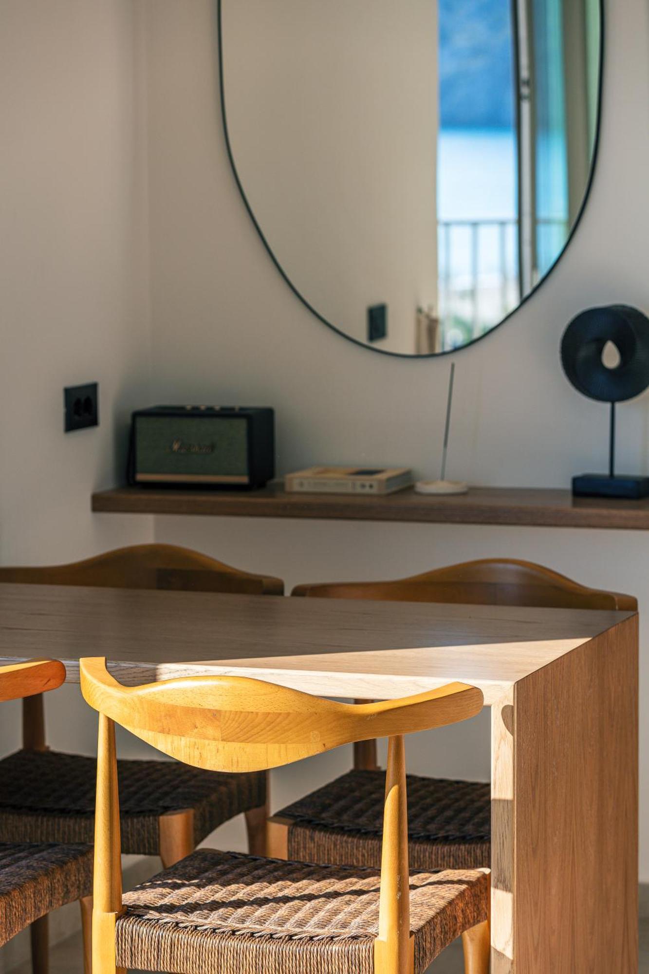 Ririka Beach Living, New Feel-At-Home Luxury Suites プラキアス エクステリア 写真